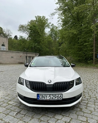 Skoda Octavia cena 45900 przebieg: 217490, rok produkcji 2019 z Nysa małe 254